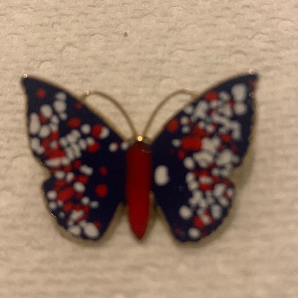 Enameled Butterfly Wings White Shift Knob Gem